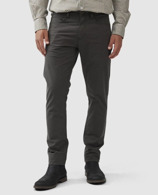 Gunn Straight Fit Jean Forrest Men Fashion