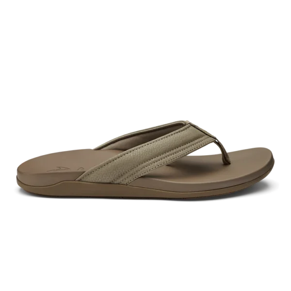 OluKai Maha Men’s Recovery Sandals Clay