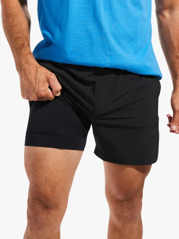 Chubbies 5.5in The Secret Agents Lounge Shorts