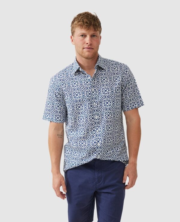 Rodd & Gunn Becksley Short Sleeve Linen Button-Up Porcelain