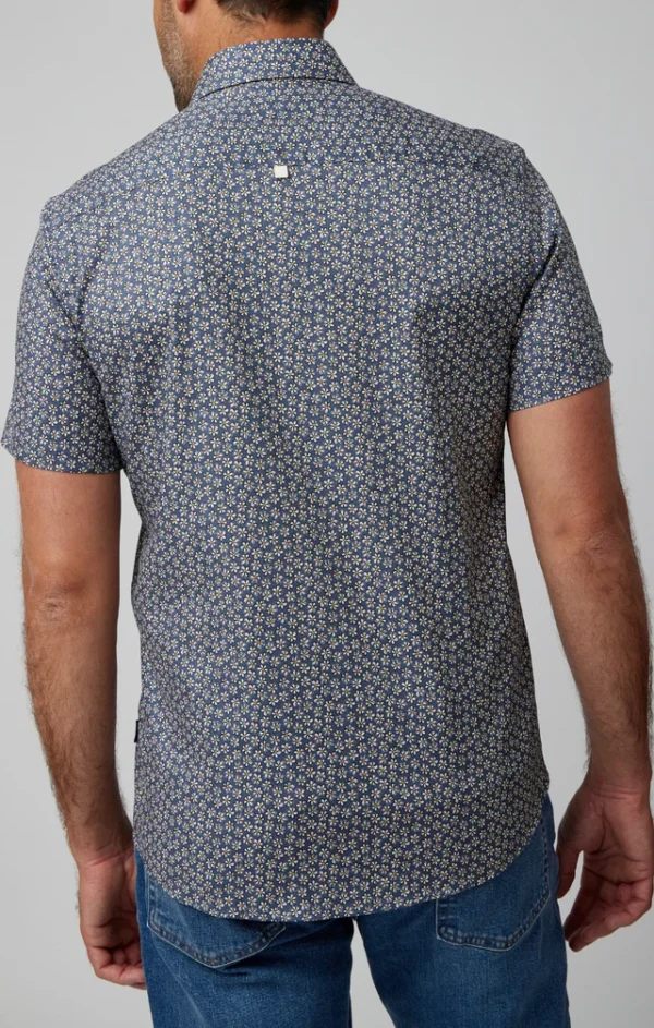 Stone Rose Short Sleeve Printed Daisies Shirts for Men